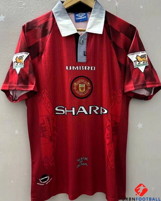 ERIC CANTONA 1996-97 (Manchester United)