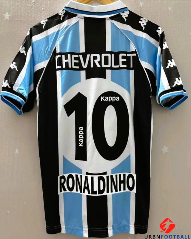 RONALDINHO 2000-01 (Grecia)