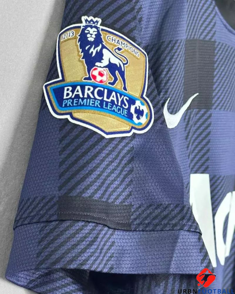 VAN PERSIE ROBIN 2013-14 (Man U) - UrbnFootball-Store