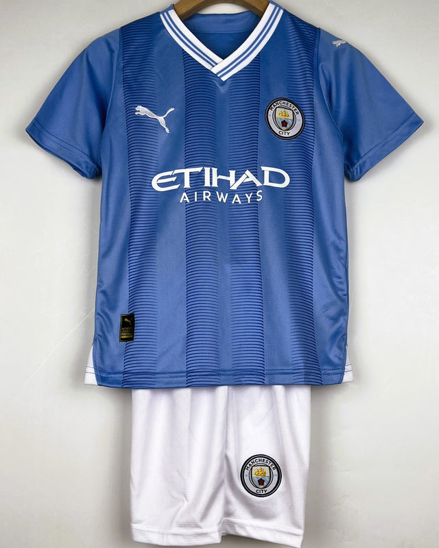 Kit infantil del MANCHESTER CITY