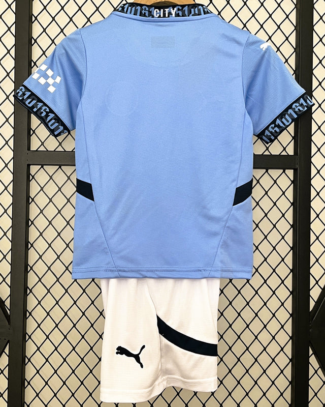 Kit infantil del MANCHESTER CITY