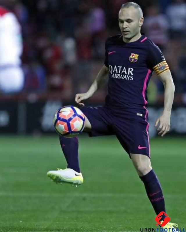 INIESTA ANDRES 2016-17 (Bar)