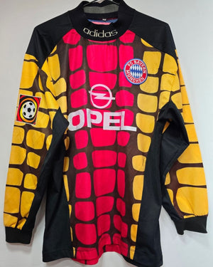 KAHN OLIVER 1994-95 (Bay M)