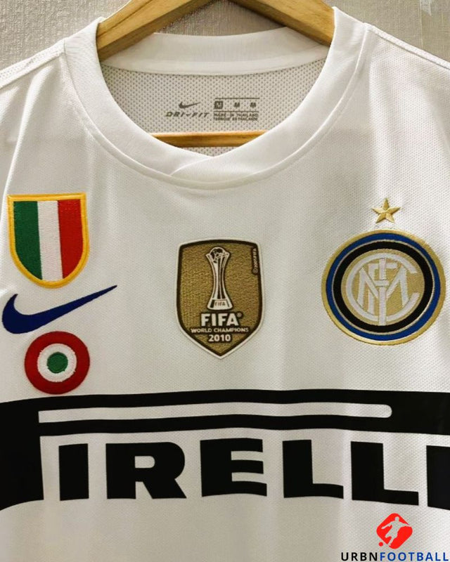 ZANETTI JAVIER 2010-11 (Int)