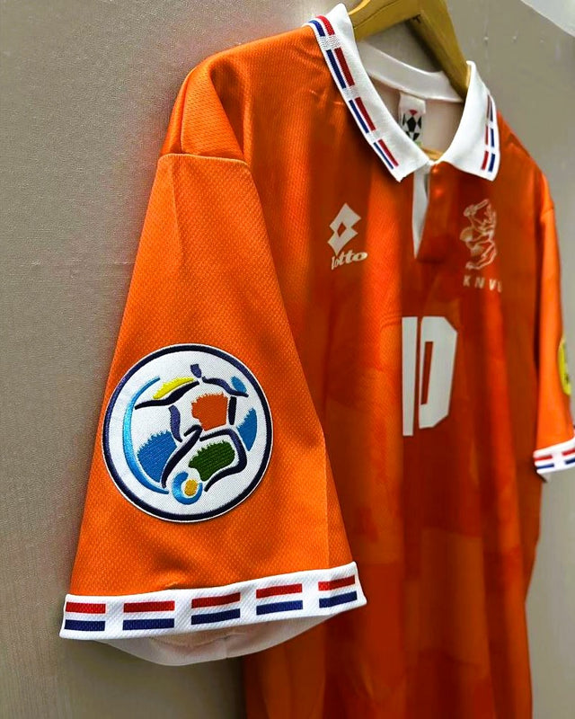 BERGKAMP DENNIS 1996-97 (Hol)