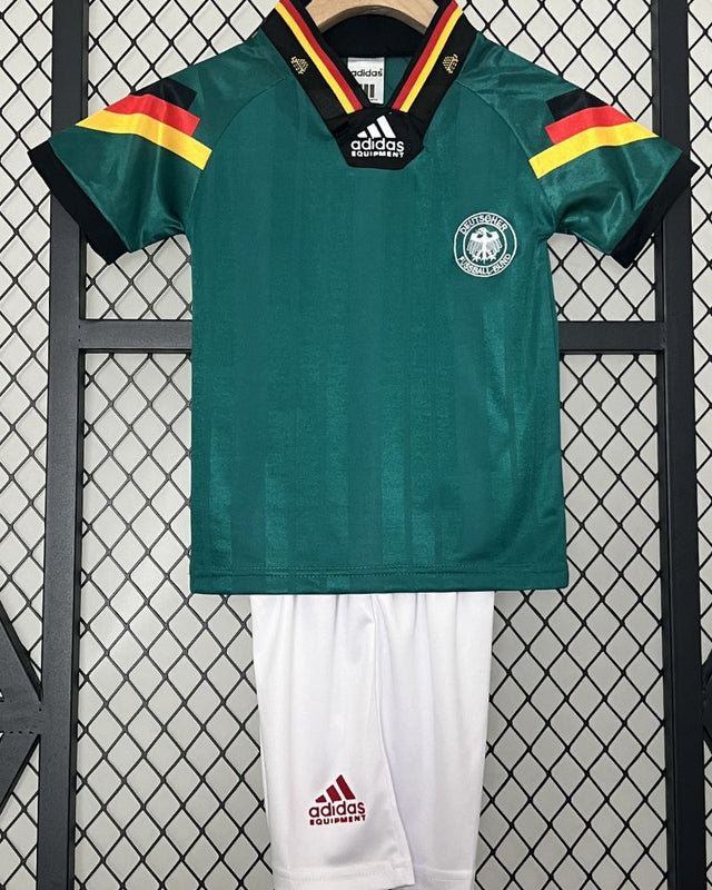 GERMANY kid kit