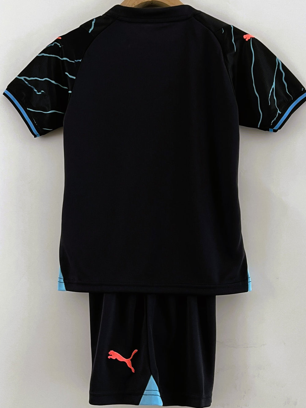 Kit infantil del MANCHESTER CITY