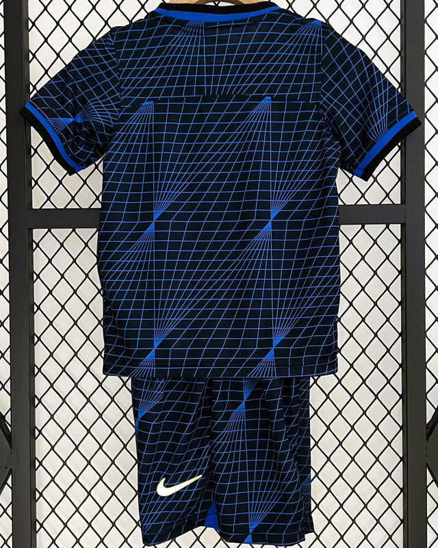 CHELSEA kid kit