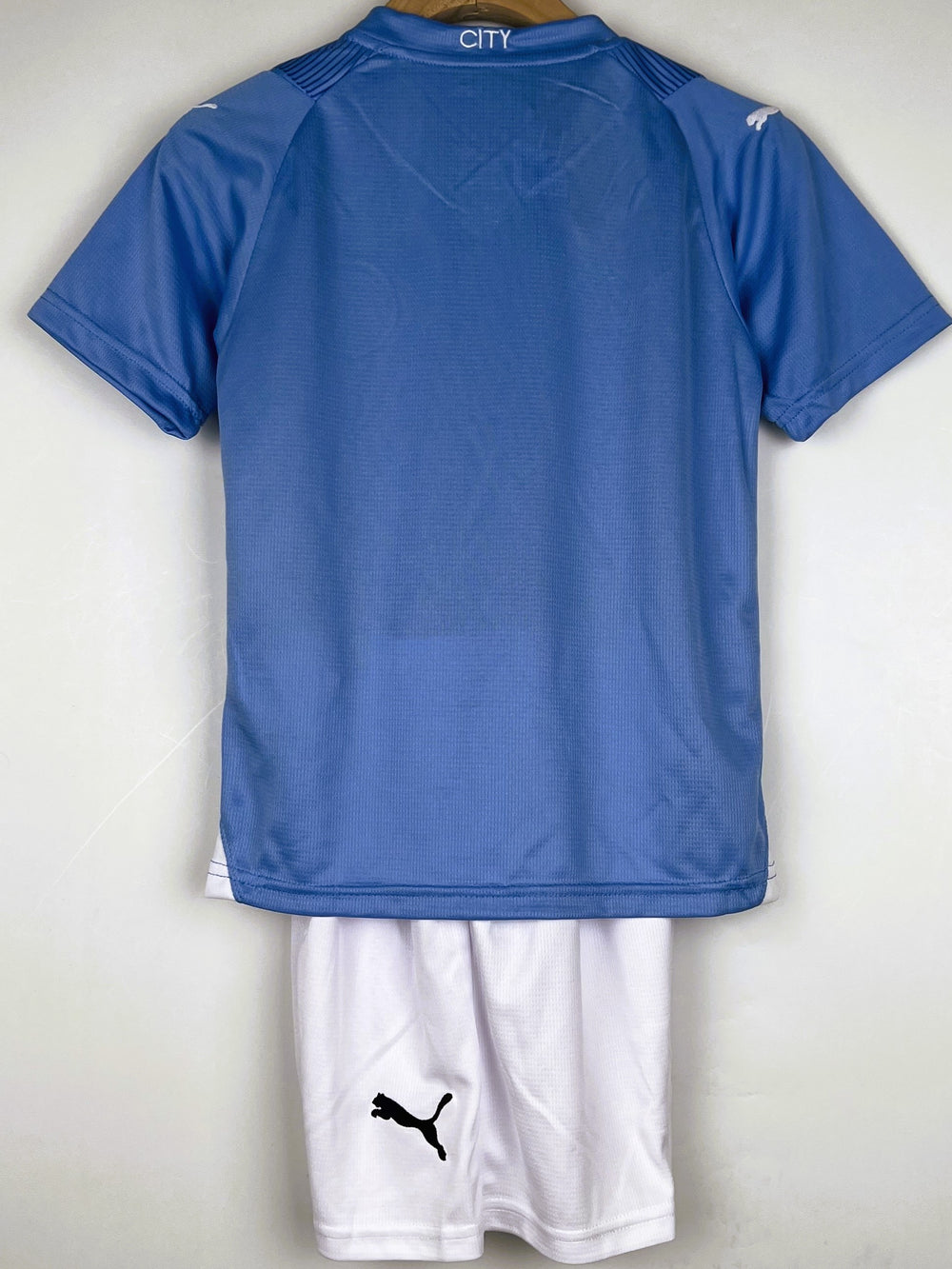 Kit infantil del MANCHESTER CITY