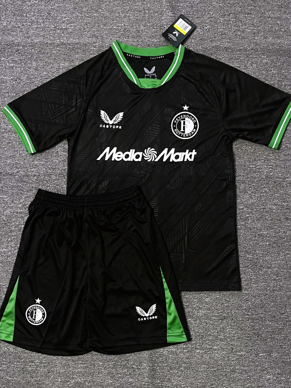 FEYENOORD kid kit