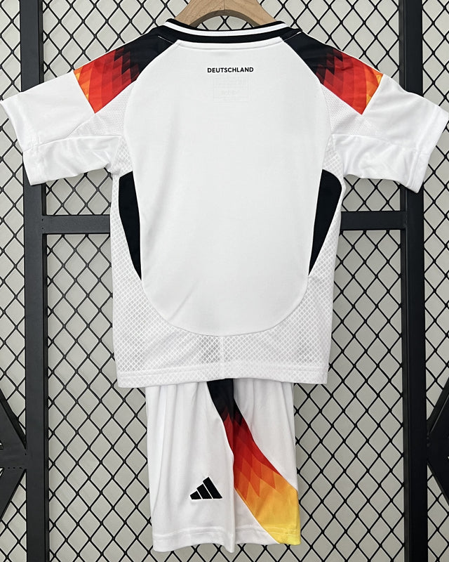 GERMANY kid kit