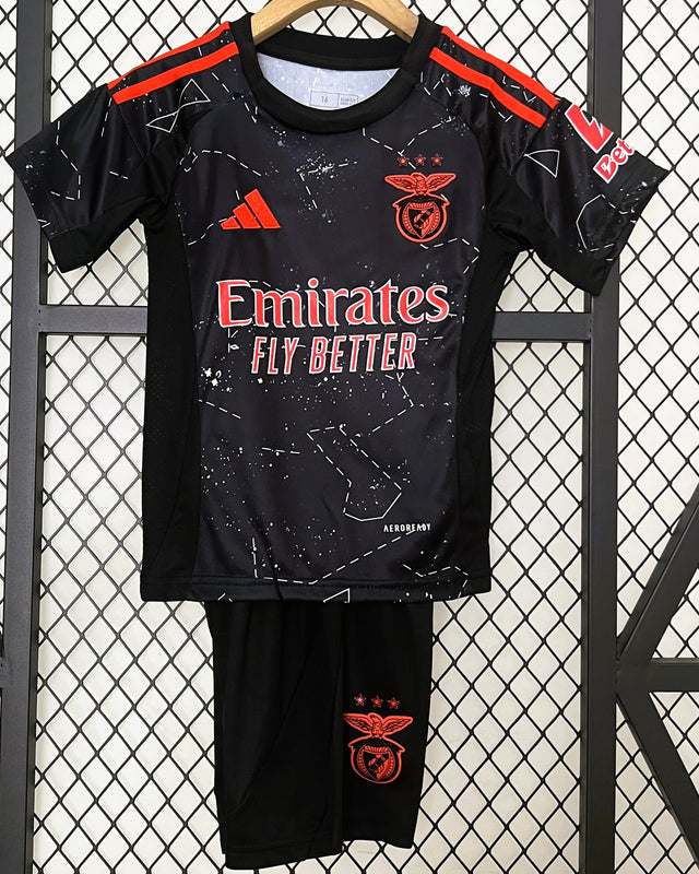 Kit infantil BENFICA