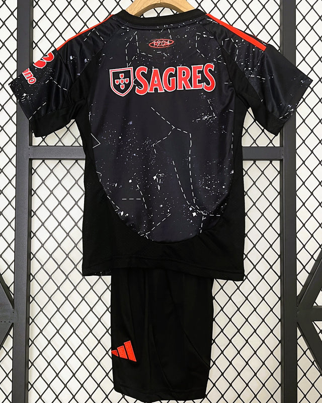 Kit infantil BENFICA