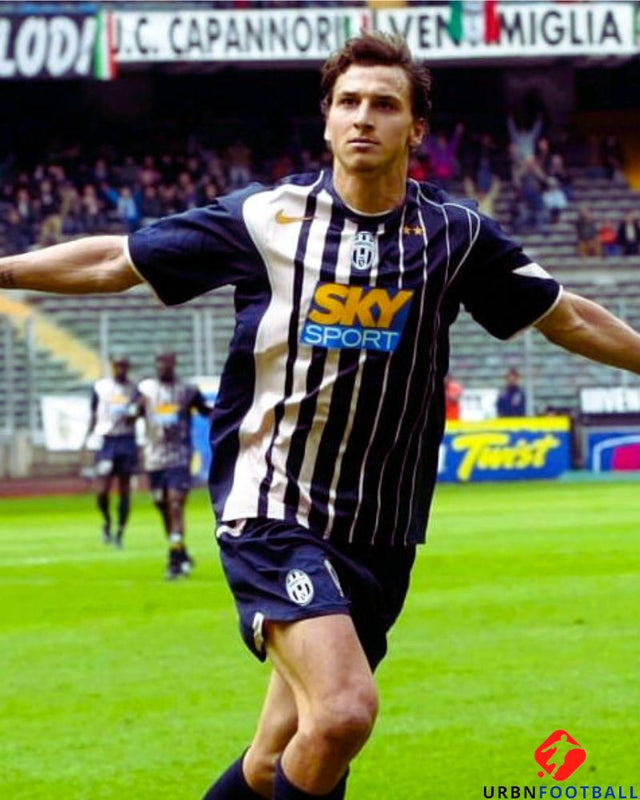 IBRAHIMOVIC ZLATAN 2004-05 (Juve)