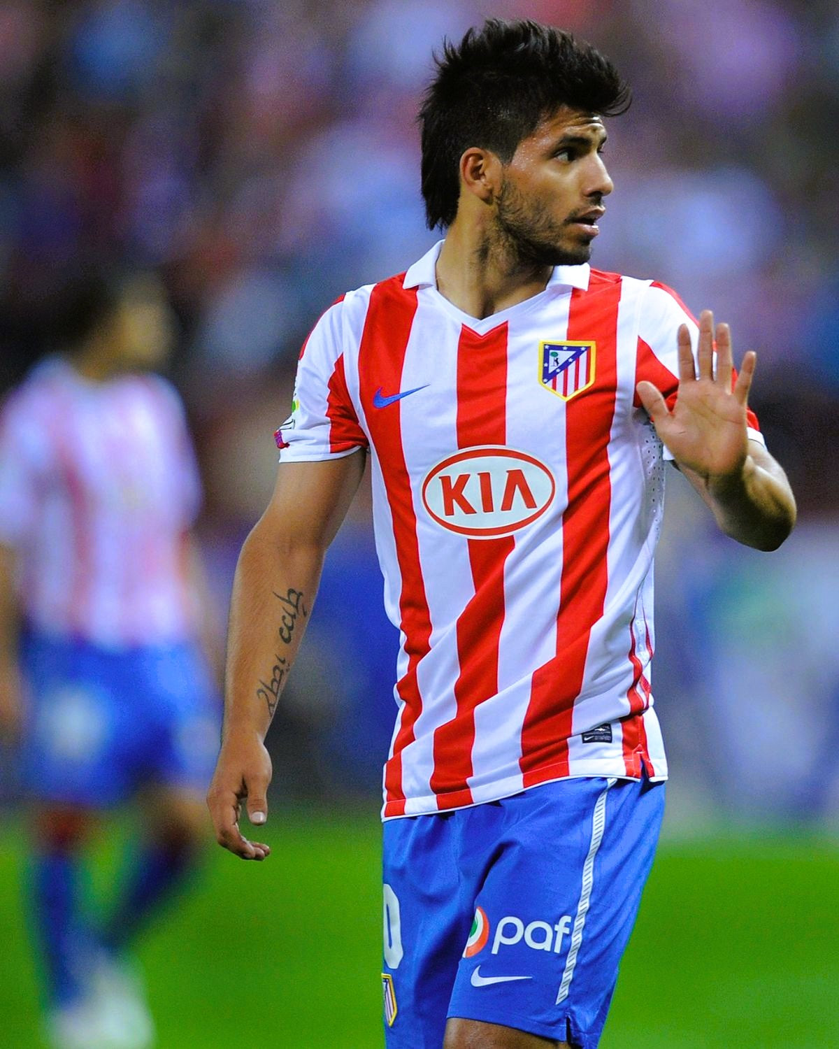 AGUERO KUN 2010-11 (Atl M)