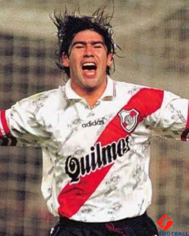SALAS MARCELO 1997-98 (Rev)