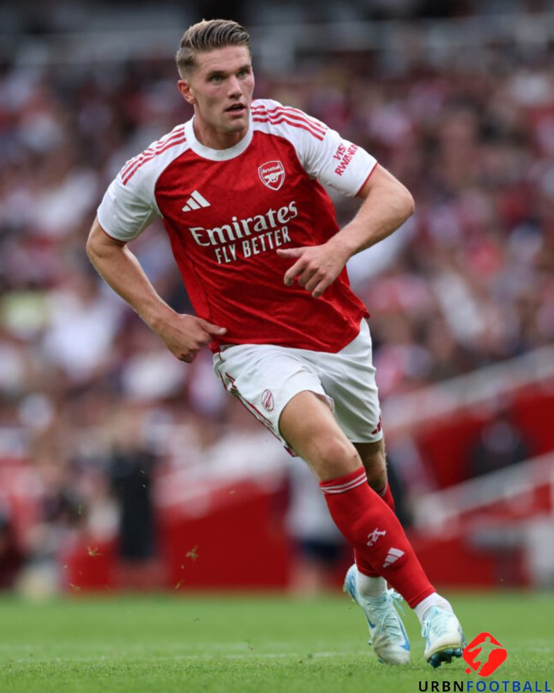 25-26 チャンピオンズリーグ ジャージ 14 GYÖKERES Lサイズ 25-26 チャンピオンズリーグ ジャージ 14 GYÖKERES Lサイズ